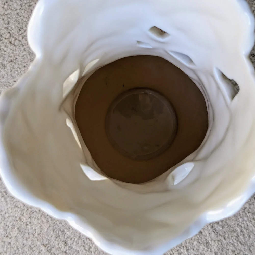 NWT Lenox Basket Of Flowers Collection Vase “Pansy
